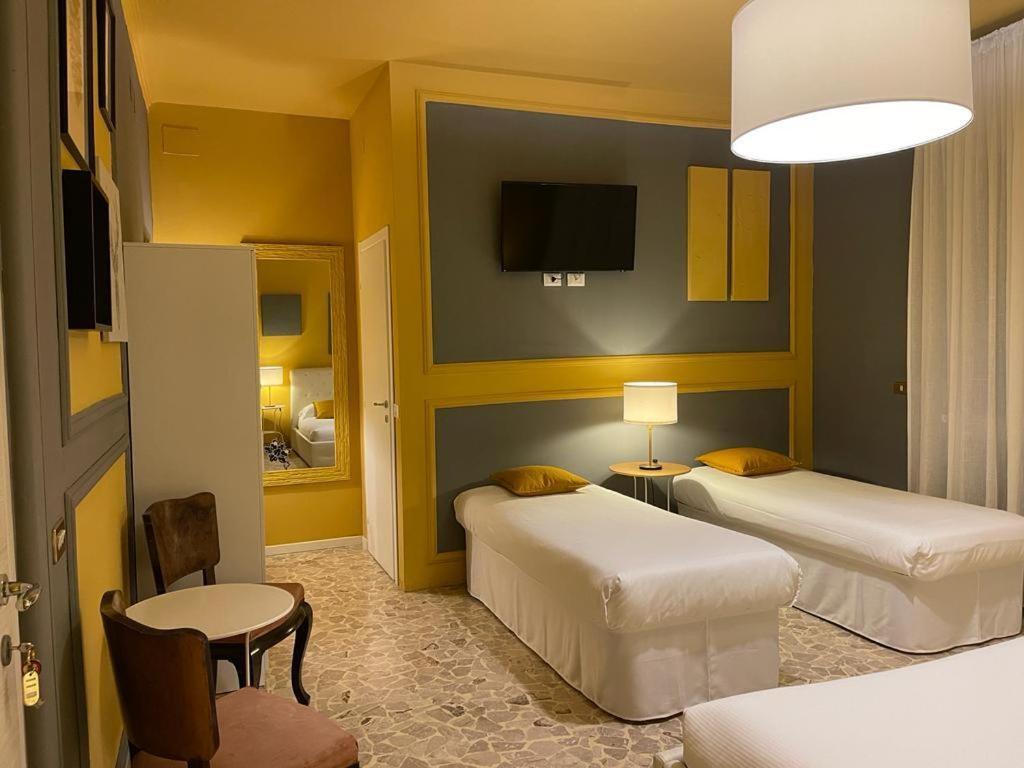 Central Suite Bed&Breakfast Bolonha Exterior foto