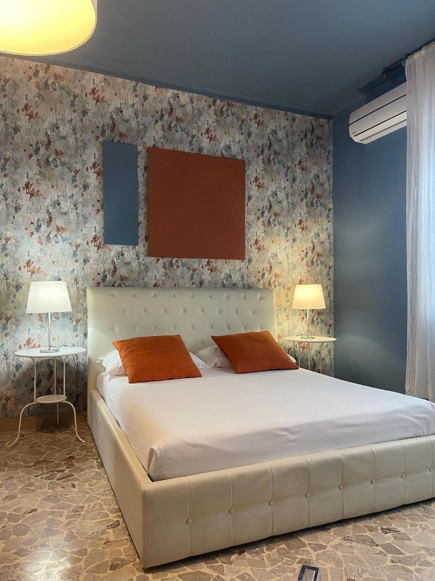 Central Suite Bed&Breakfast Bolonha Exterior foto